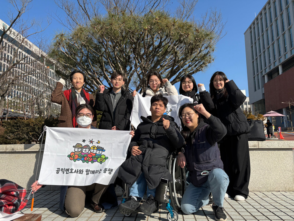 ���С����� �Խ��� �����